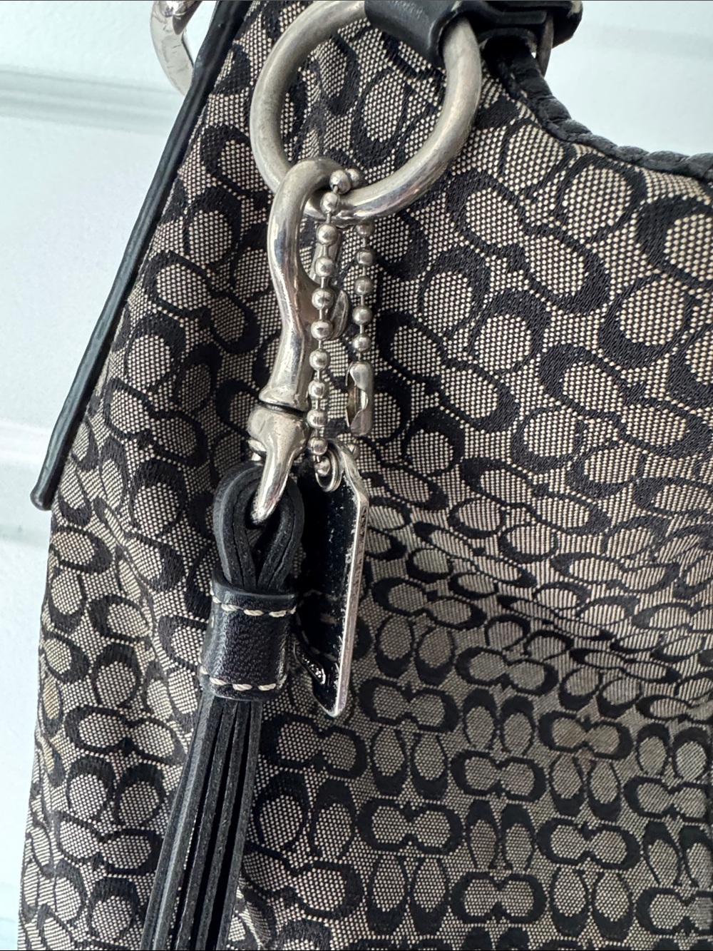 Coach Brown and Black Signature Canvas Hobo Shoulder Bag - Picture 2 of 9